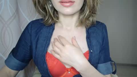 Snapshot of sophiemisss chatting on 25, 11, 2025 Sophiemisss online show from 25, 11, 2025