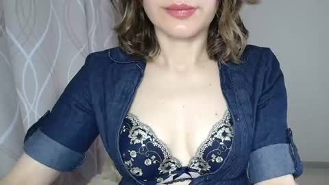 Sophiemisss online show from 12, 7, 2026