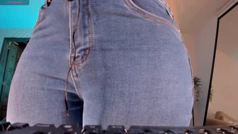 Sophie  Palmer online show from 30, 9, 2025