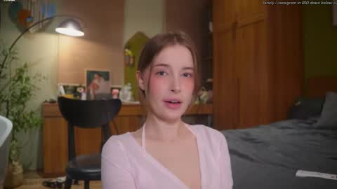 Snapshot of sophiephoria chatting on 2, 5, 2026 Sophie Next stream 3 online show from 2, 5, 2026