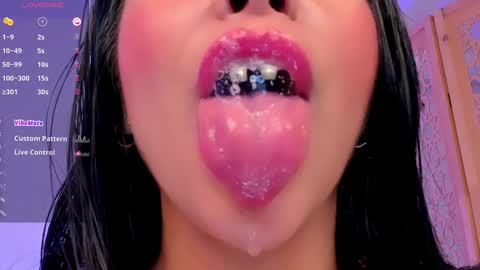 sophierooy online show from 5, 12, 2024