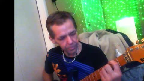 Snapshot of sophiestar12 chatting on 25, 12, 2024 Sophiestar online show from 25, 12, 2024