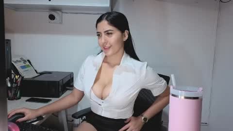 Snapshot of sophiie_blakee chatting on 12, 4, 2026 Sophiee online show from 12, 4, 2026