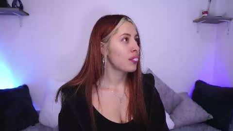 Snapshot of sophiiecums chatting on 20, 9, 2025 Sophiie online show from 20, 9, 2025