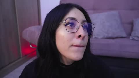 Sophiie online show from 12, 6, 2026