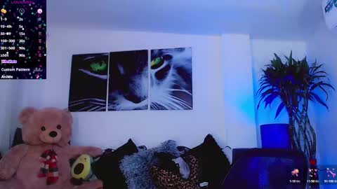 Snapshot of sophiieesweet chatting on 30, 9, 2025 Sophie Sweet online show from 30, 9, 2025