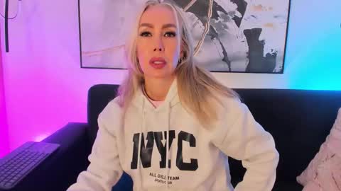 Sophi online show from 5, 3, 2026