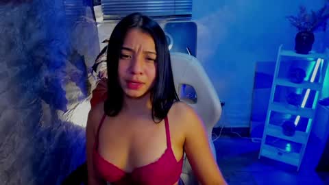 Sophy  online show from 4, 4, 2026