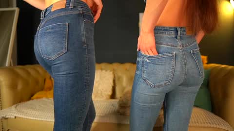 Snapshot of sophydiva chatting on 22, 11, 2025 Sophydiva online show from 22, 11, 2025