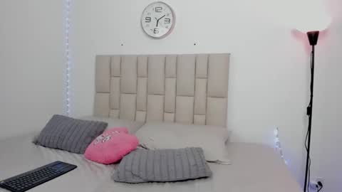 Sofia  online show from 30, 3, 2026