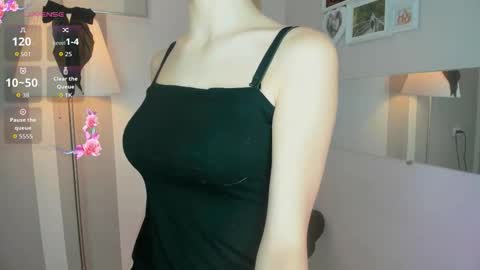 Snapshot of soralov66 chatting on 16, 11, 2025 Diana online show from 16, 11, 2025