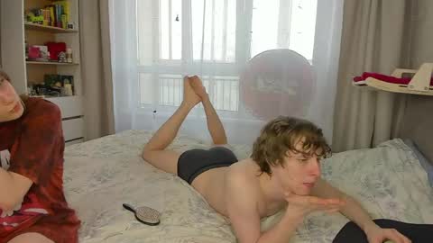 sosaguillypleasure online show from 9, 4, 2026