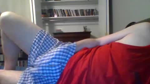 sosofaggot online show from 17, 4, 2026