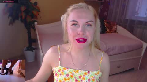 Lisa online show from 14, 10, 2025