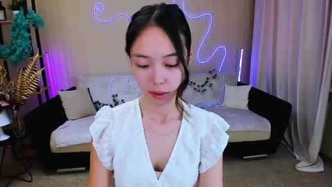 Snapshot of soulharmoonyy chatting on 24, 9, 2025 soulharmoonyy online show from 24, 9, 2025