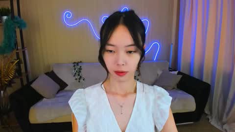 Snapshot of soulharmoonyy chatting on 11, 10, 2025 soulharmoonyy online show from 11, 10, 2025