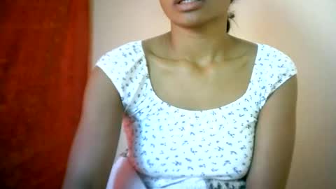 Snapshot of sourayaa chatting on 18, 6, 2026 sourayaa online show from 18, 6, 2026