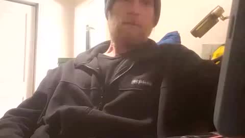 Snapshot of southern_guy_69 chatting on 4, 3, 2025 southern_guy_69 online show from 4, 3, 2025