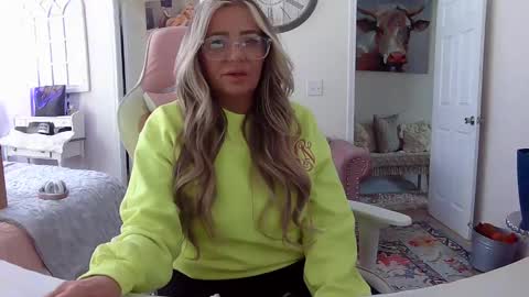 Your Barbii online show from 18, 2, 2025