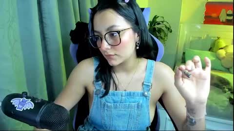 Snapshot of soy___lili chatting on 9, 2, 2025 Lili online show from 9, 2, 2025