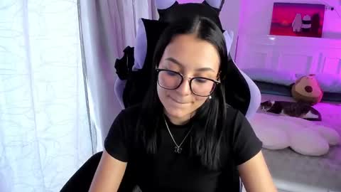 Snapshot of soy___lili chatting on 20, 2, 2025 Lili online show from 20, 2, 2025