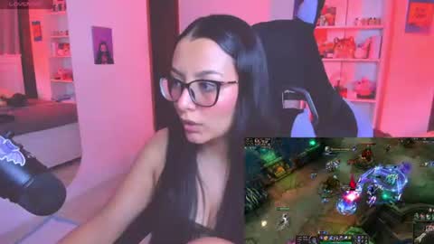 Snapshot of soy___lili chatting on 12, 7, 2026 Lili online show from 12, 7, 2026