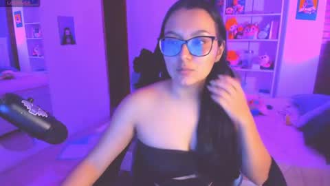 Snapshot of soy___lili chatting on 19, 7, 2026 Lili online show from 19, 7, 2026