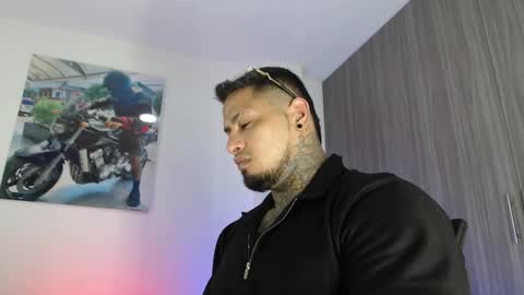 Snapshot of soy_apolo chatting on 26, 10, 2025 soy_apolo online show from 26, 10, 2025