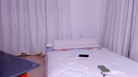 Naty online show from 9, 1, 2025