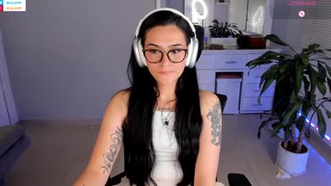 Luisa    online show from 19, 1, 2025