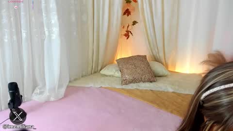 Snapshot of soyemi_ chatting on 7, 11, 2025 25 online show from 7, 11, 2025