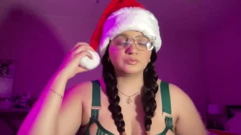 Snapshot of soyoceanne chatting on 20, 12, 2025 Soyoceanne online show from 20, 12, 2025