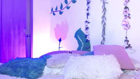      online show from 12, 3, 2025