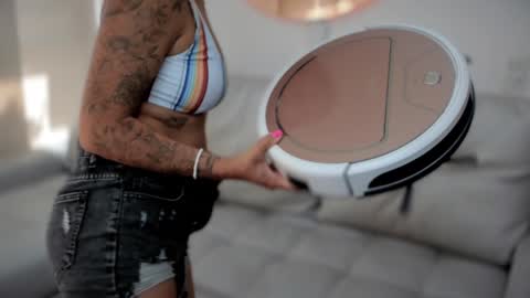 Snapshot of soytulu_ chatting on 8, 1, 2025 brisa  s online show from 8, 1, 2025