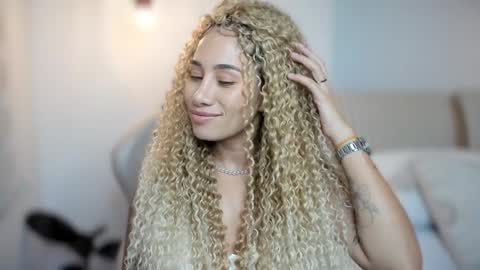 Snapshot of soytulu_ chatting on 8, 2, 2025 brisa  s online show from 8, 2, 2025