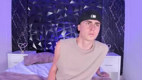 spaceboy_1 online show from 5, 1, 2026