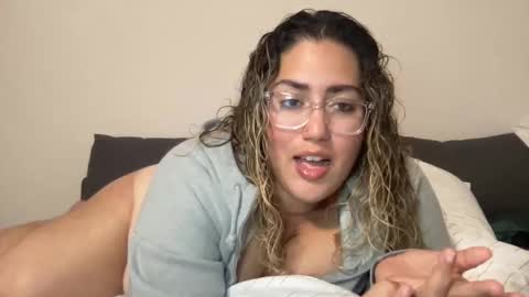 spacebunsxxx online show from 29, 12, 2024