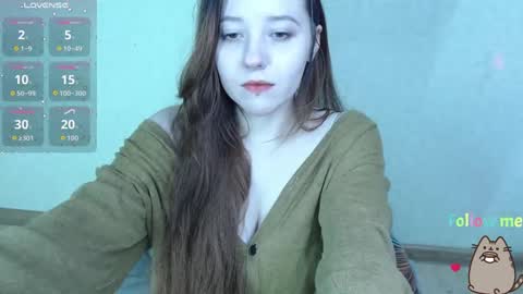 Snapshot of spaceclary chatting on 8, 9, 2025 Clary online show from 8, 9, 2025