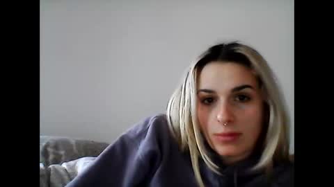 Spacegirl online show from 8, 1, 2025