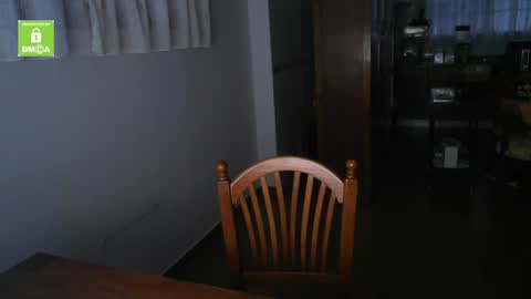 spanish online show from 4, 4, 2026