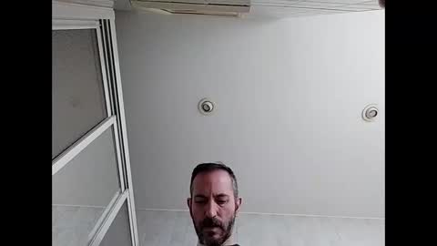Snapshot of spanishharddick chatting on 28, 1, 2025 Manu online show from 28, 1, 2025
