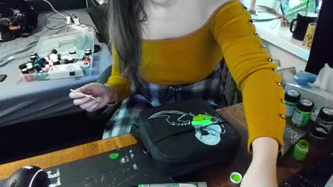 Snapshot of spanking_girls chatting on 3, 12, 2024 Evgenia online show from 3, 12, 2024