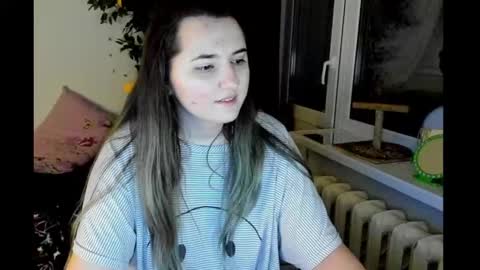 Snapshot of spanking_girls chatting on 24, 12, 2024 Evgenia online show from 24, 12, 2024