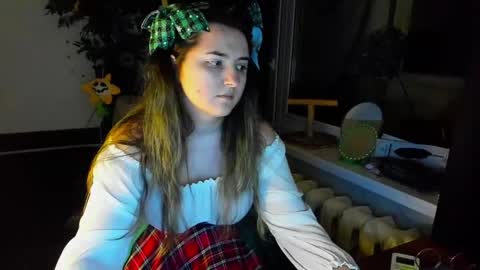 Snapshot of spanking_girls chatting on 25, 12, 2024 Evgenia online show from 25, 12, 2024