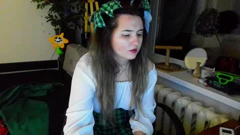 Snapshot of spanking_girls chatting on 25, 12, 2024 Evgenia online show from 25, 12, 2024