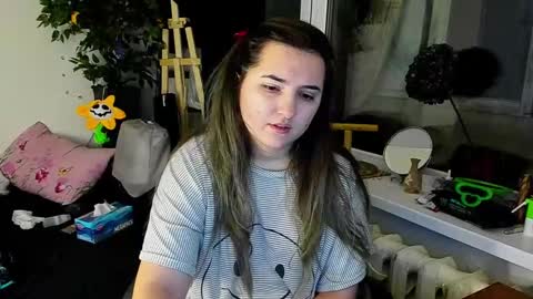 Snapshot of spanking_girls chatting on 25, 12, 2024 Evgenia online show from 25, 12, 2024