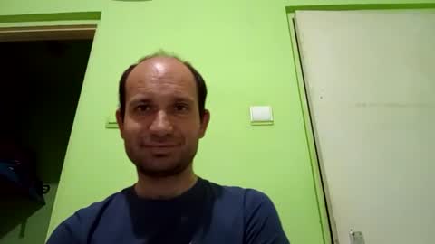 Snapshot of sparei7 chatting on 15, 4, 2026 Snaiky online show from 15, 4, 2026