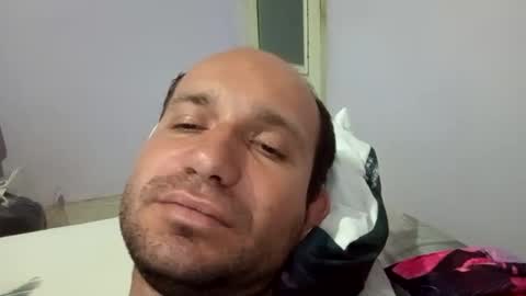 Snapshot of sparei7 chatting on 16, 4, 2026 Snaiky online show from 16, 4, 2026