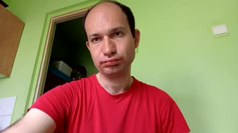 Snapshot of sparei7 chatting on 21, 4, 2026 Snaiky online show from 21, 4, 2026