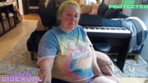 sparklybisexual online show from 12, 11, 2025